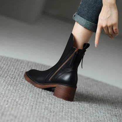 Klara – Leather Ankle Boots