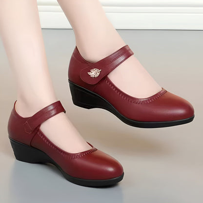 Brenka - Stylish Leather Shoes With Strap