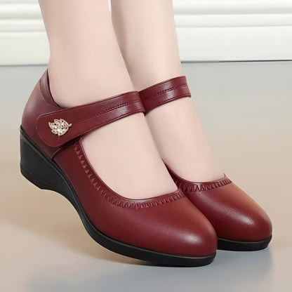 Brenka - Stylish Leather Shoes With Strap